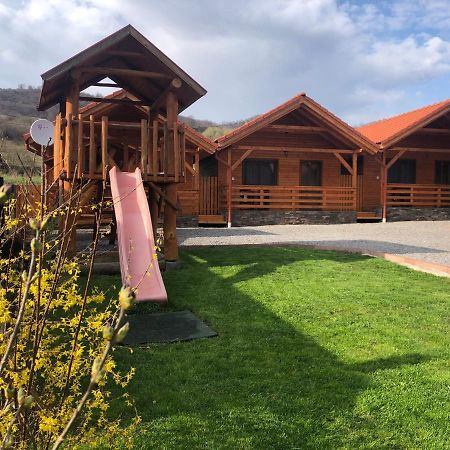 Riverside Woodhouses Praid Εξωτερικό φωτογραφία