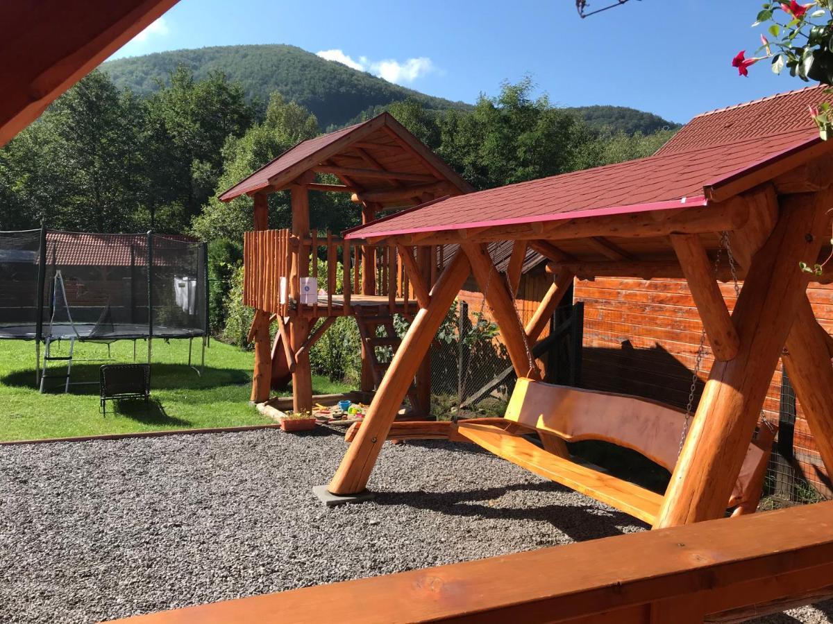 Riverside Woodhouses Praid Εξωτερικό φωτογραφία