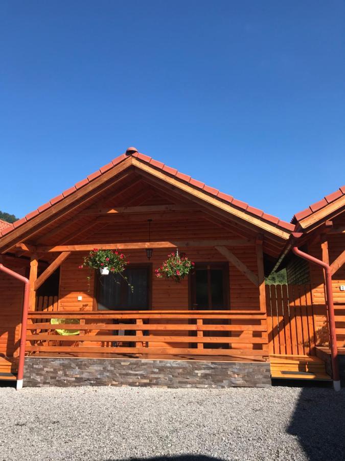 Riverside Woodhouses Praid Εξωτερικό φωτογραφία