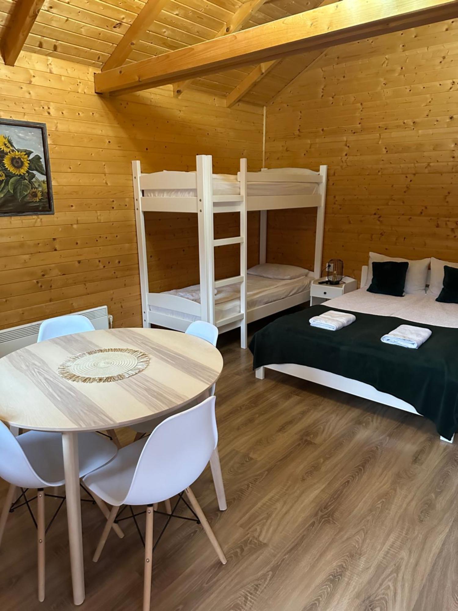 Riverside Woodhouses Praid Εξωτερικό φωτογραφία