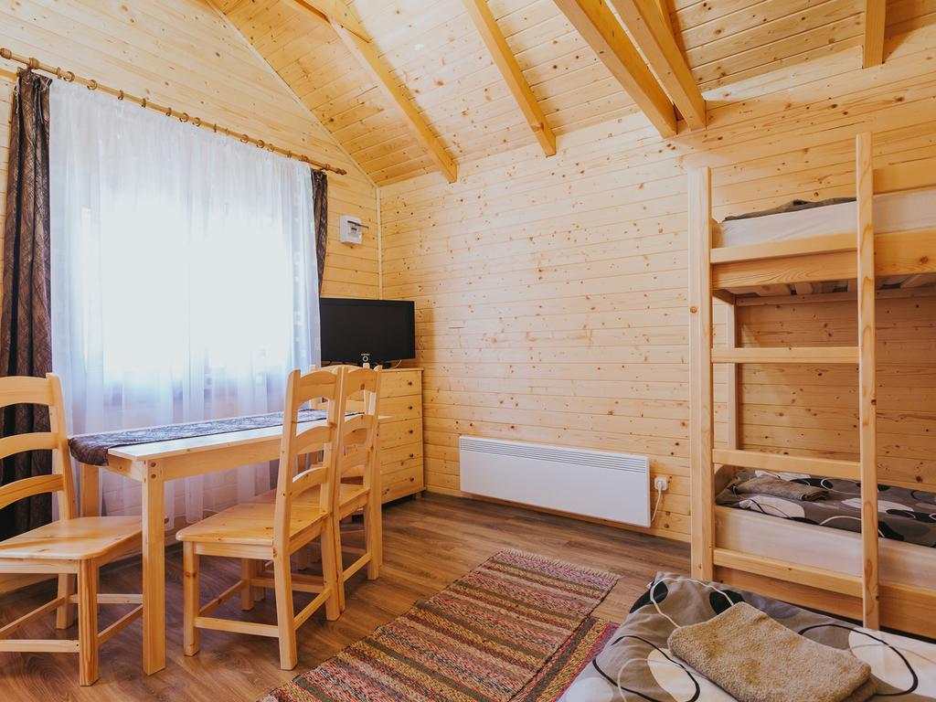 Riverside Woodhouses Praid Εξωτερικό φωτογραφία